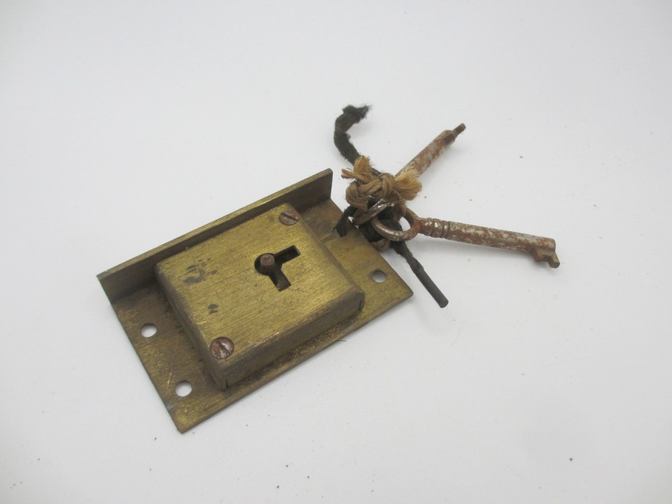 Antique Brass Cabinet Lever Lock Catch Cupboard Chest Drawer Bolt Iron ...