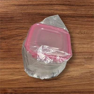 Lock & Lock 2 Qt Storage Containers! Set of 4! Pink. New!