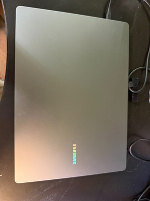 Samsung Galaxy Book5 Pro Laptop 14'' 3K Touch, Intel Ultra 7, 16GB RAM, 512GB SSD