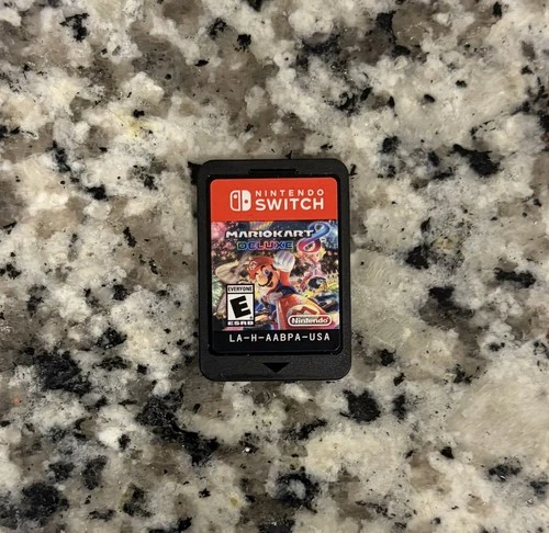 New ListingMario Kart 8 Deluxe Nintendo Switch Game Cartridge Only Lot