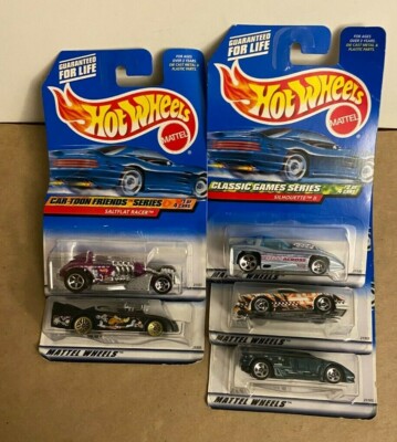 5 - Hot Wheels (NIB)