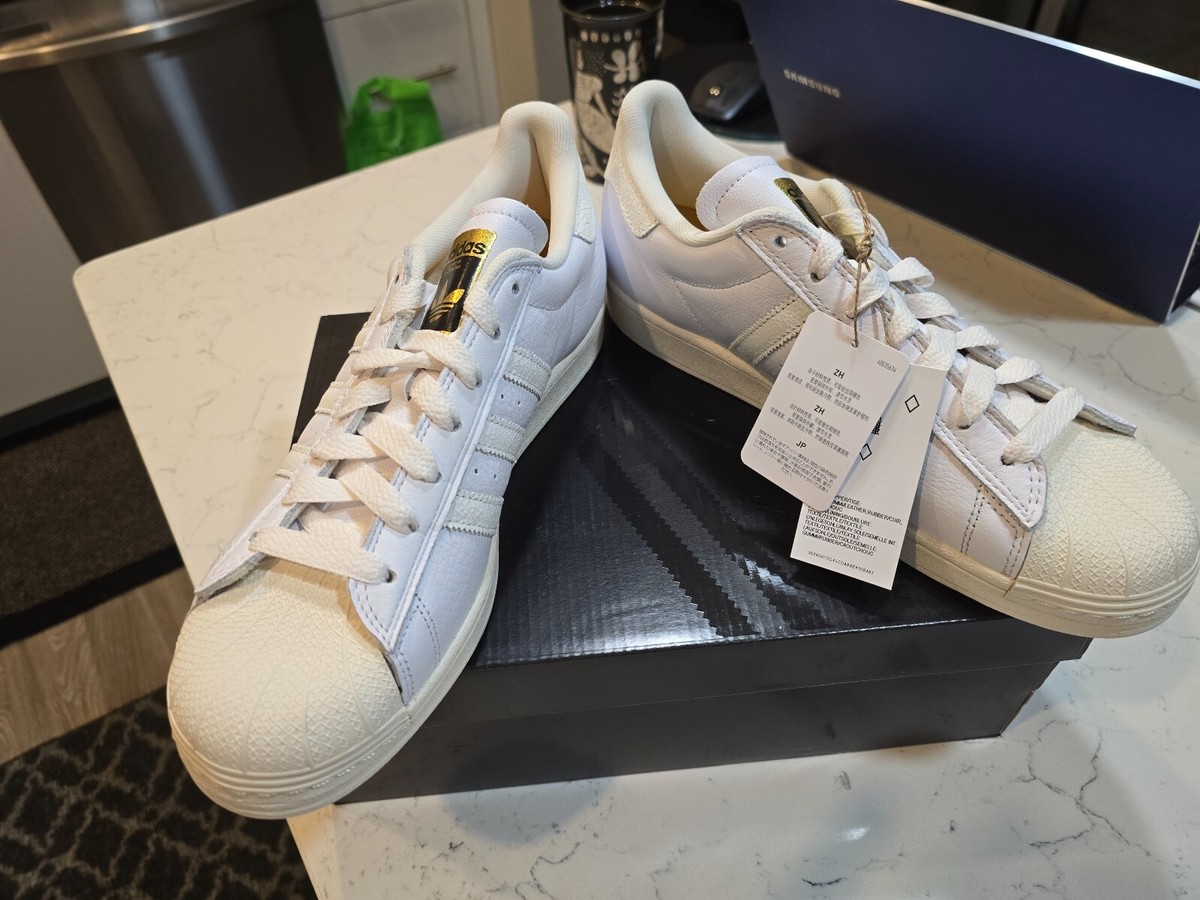 白 adidas Z.N.E. ウーブン トラックトップ - ホワイト | アディダス ジャパン