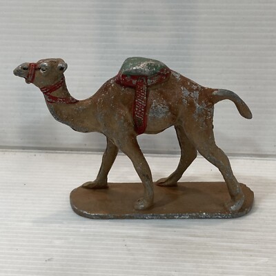 Jouet ancien - Beau lot de figurines QUIRALU De Gaulle chiens de