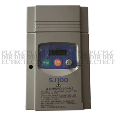 Used HITACHI SJ100-015NFE Frequency Converter 1.5KW 220V