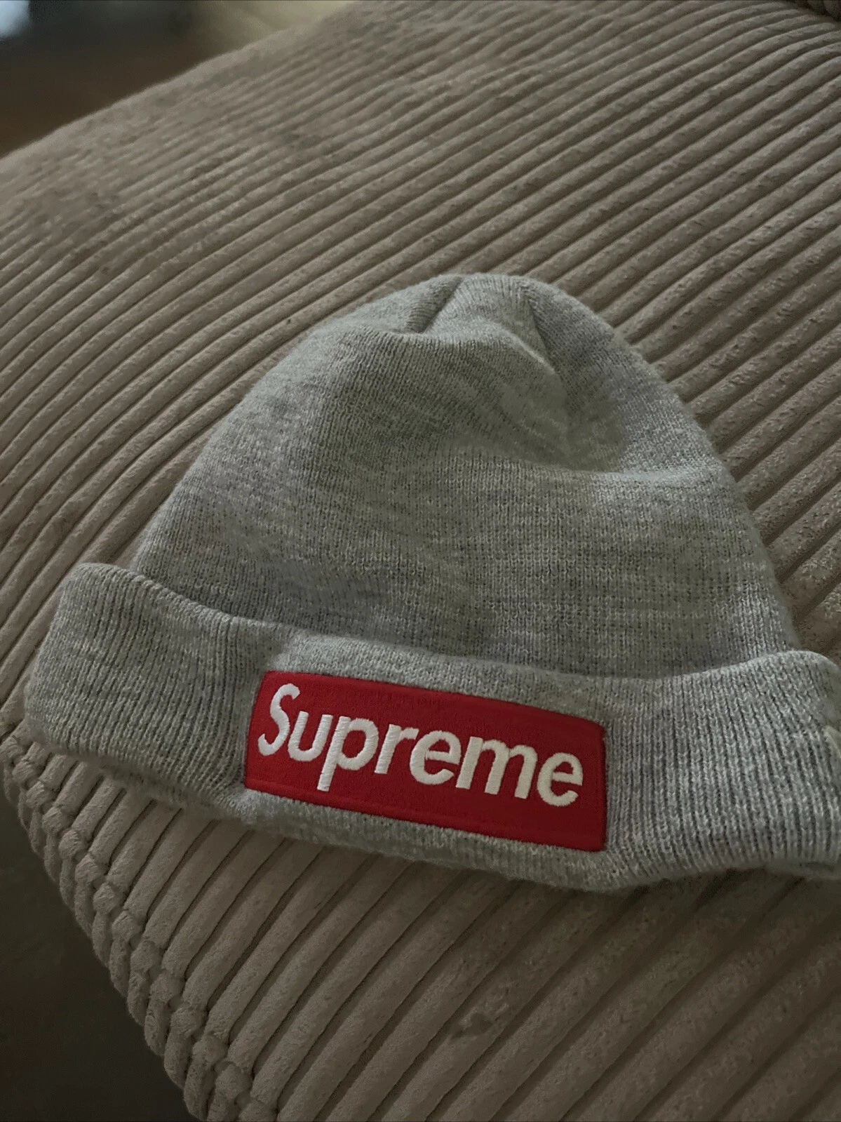Bonnet noir Supreme New Era Box Logo