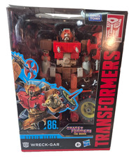 Transformers Studio Series 86     Wreck-Gar  Voyager Class