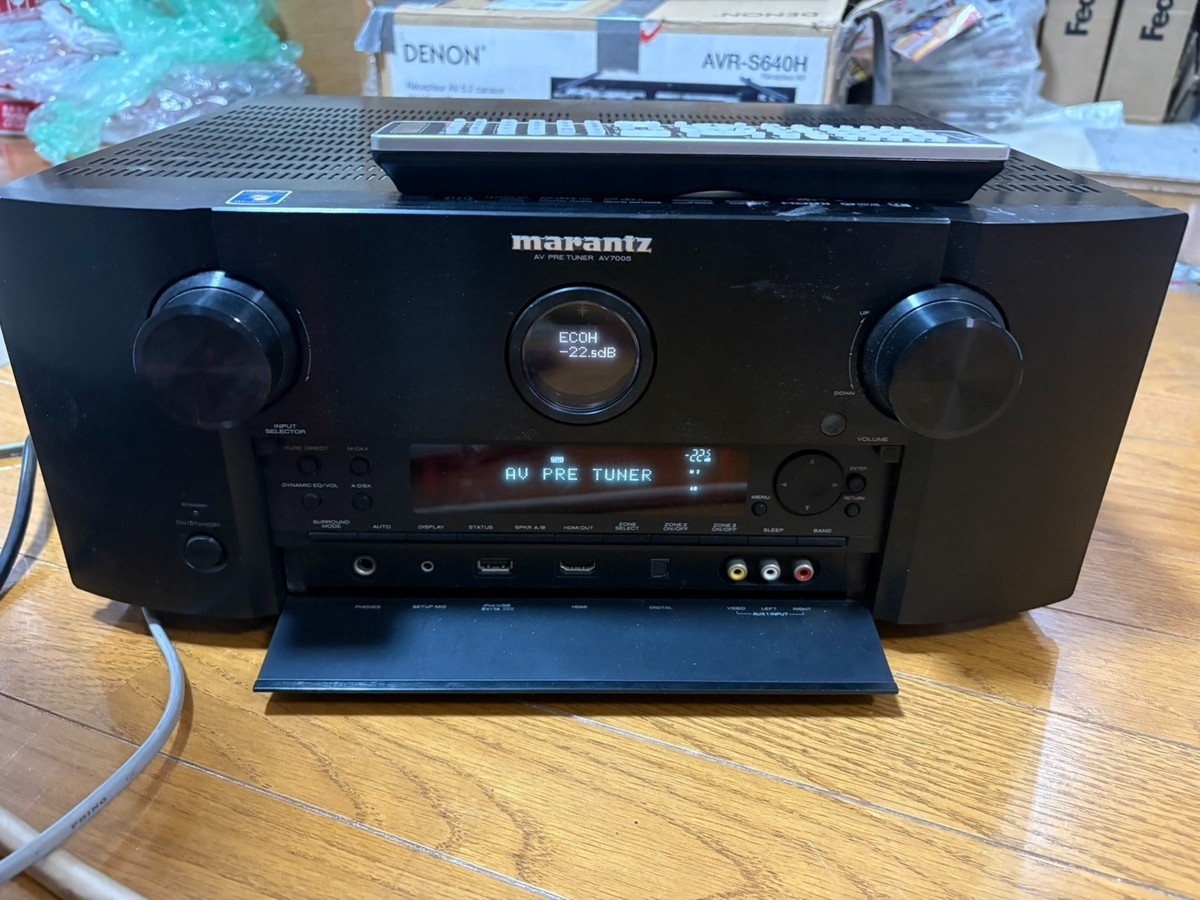 Marantz AV7005 AV preamplifier Processor Networked Audio AC100V