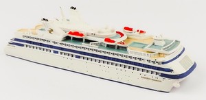 Conrad-Hansa 10416 Finnish Ferry Radisson Diamond 1992 1/1250 Scale Model