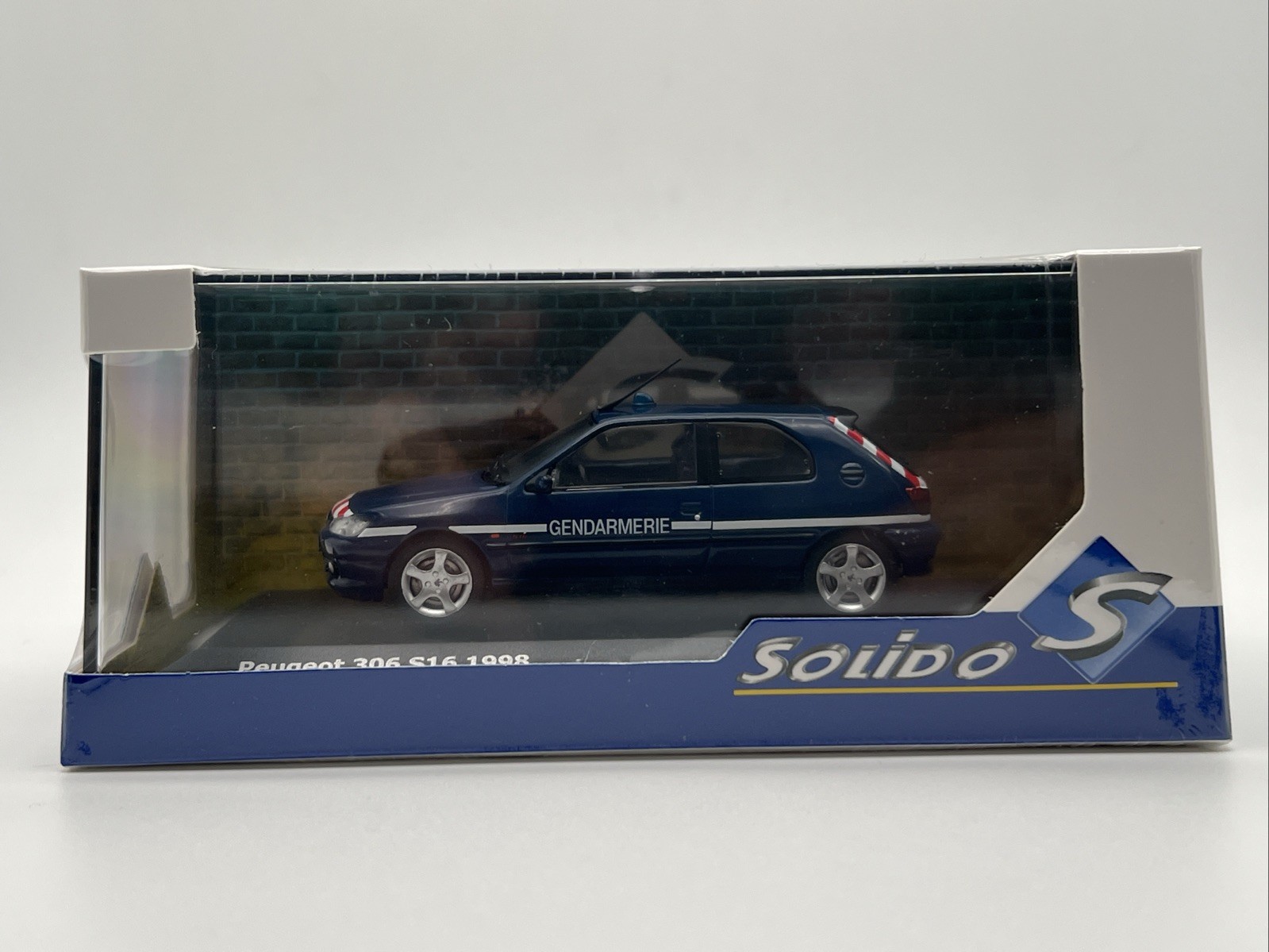 Peugeot 306 S16 Gendarmerie 1998 Solido 1/43 réplique métal de collection