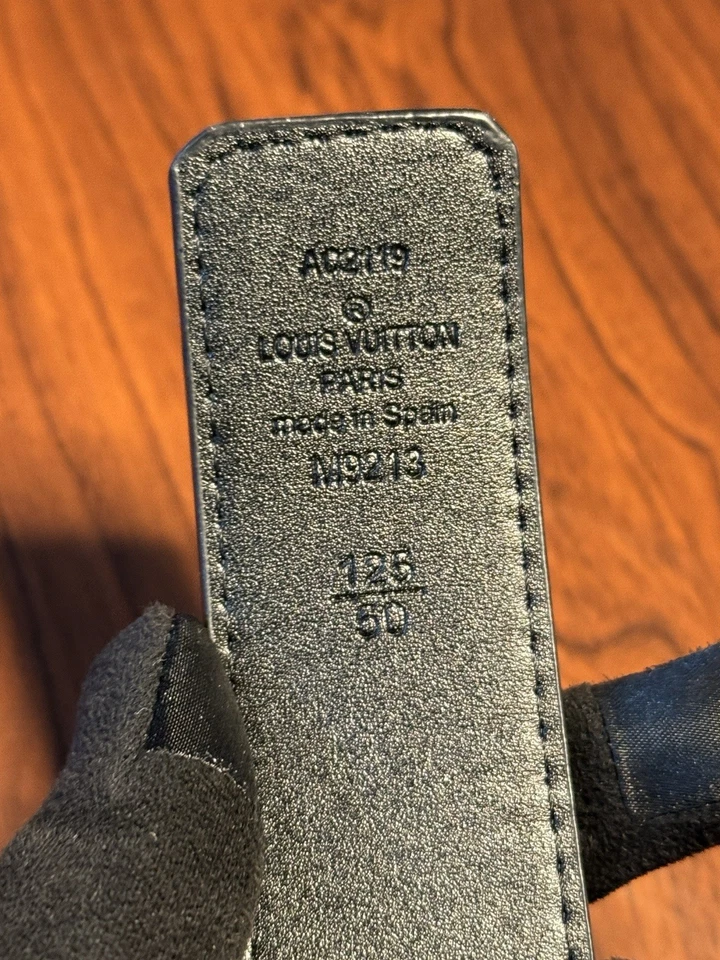 Cinturón Louis Vuitton LV Initiales Damier Grafito (M9821S) - Talla 125 - Auténtico Foto 4 de 4