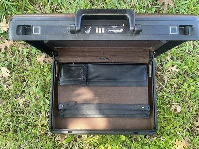 Vintage Samsonite Omega GL Brown Hard Shell Briefcase Working Combination Lock