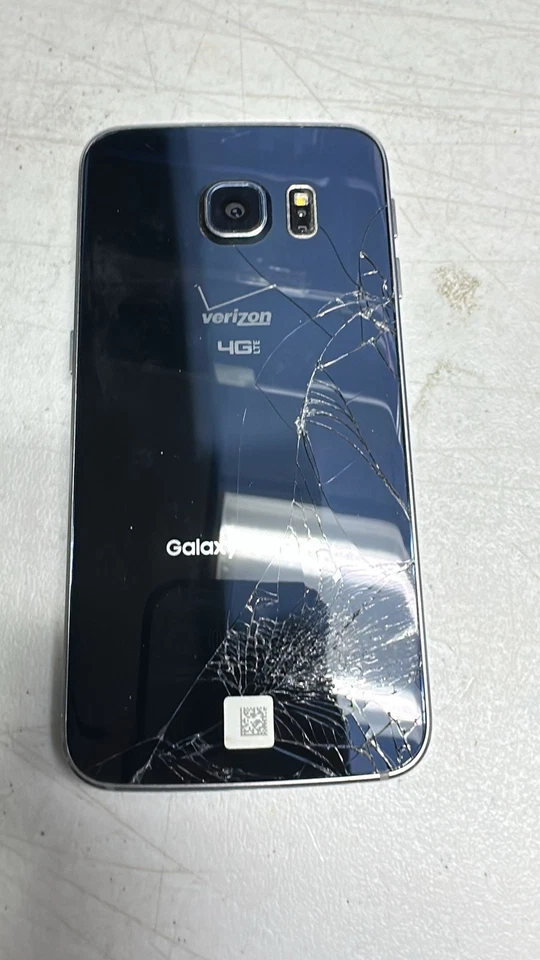 Samsung Galaxy S6 Edge Verizon Not Turning on for Parts Only - Image 2 of 3