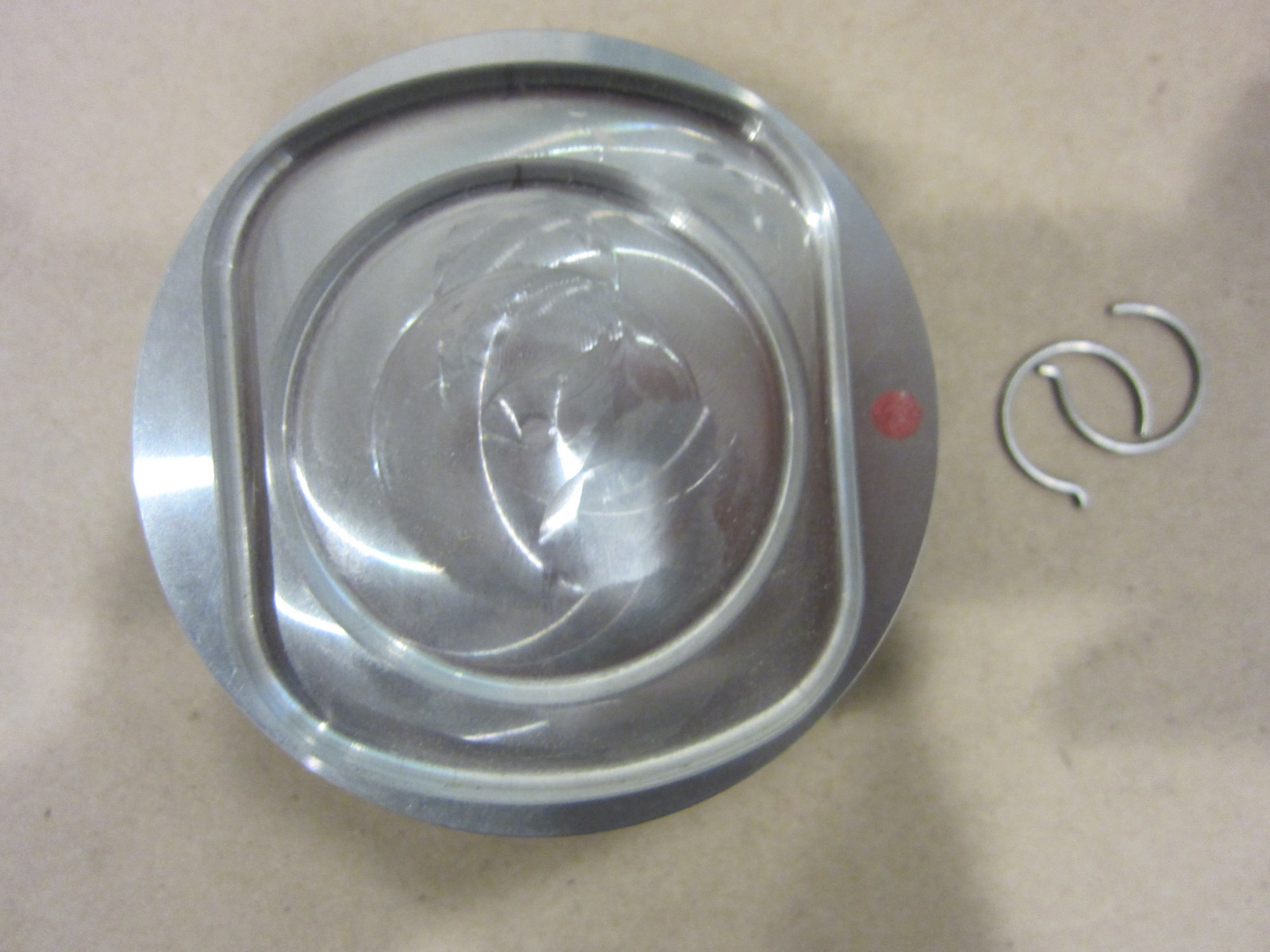 Ferrari 456 - Piston Missing One Ring (red dot) - P/N 156166/R