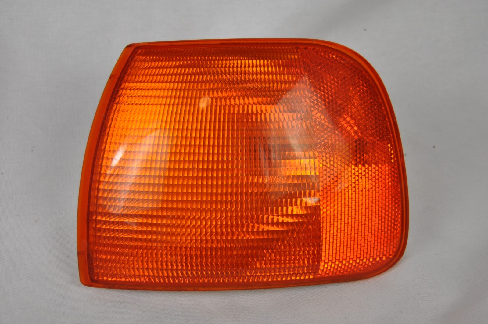 1996 2003 Volkswagen EuroVan LEFT DRIVER Turn Signal Lamp eBay