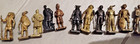 12 statuine metallo ovetti kinder anni '90- temi vari