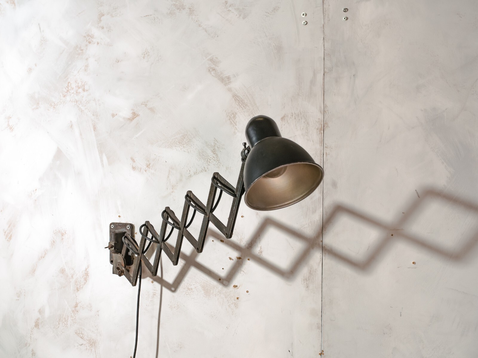 Antique 1930s SIEMENS Scissor Lamp Bauhaus Design Wall Mount Black lampshade