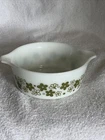 Vintage Pyrex Crazy Daisy Spring Blossom 472 1 1/2 Pt Casserole Dish (no lid)