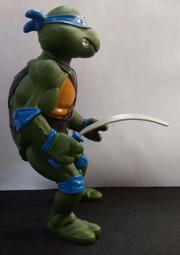 ACTION PLAYMATE 1989 GIANT LEONARDO TEENAGE MUTANT NINJA TURTLES CONDIZIONI FOTO - Afbeelding 2 van 6
