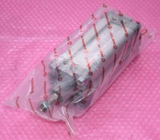 NORGREN / PRA/182080/W2/100 / Doppeltwirkender Kompaktzylinder / NEW