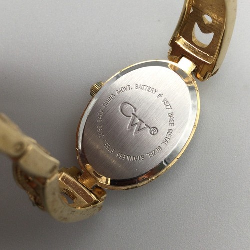 CW Watch Women 20mm Gold Silver Two Tone Oval Dial New Battery 6.5" - Picture 10 of 13