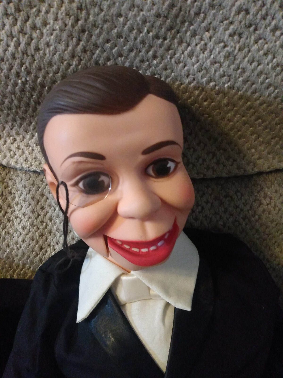 Ventriloquist dummy Charlie McCarthy Goldberger 30" doll excellent