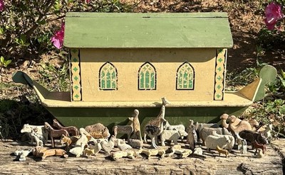 Antique Exceptional Circa 1900 30 1/2  Wooden Toy Noah s Ark & 42 Carved Animals
