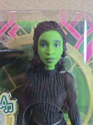 2024 Mattel Wicked Movie SINGING Elphaba Doll - Picture 3 of 4