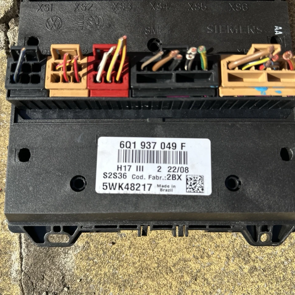 Unidade de controle de carroceria Volkswagen Fox 1.2 2008 B.C.U - Imagem 3 de 4