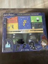 Harry Potter Color Changing Cocoa Set: 2 Ceramic Mugs, 2 Stir Wands, 8 Mixes NEW