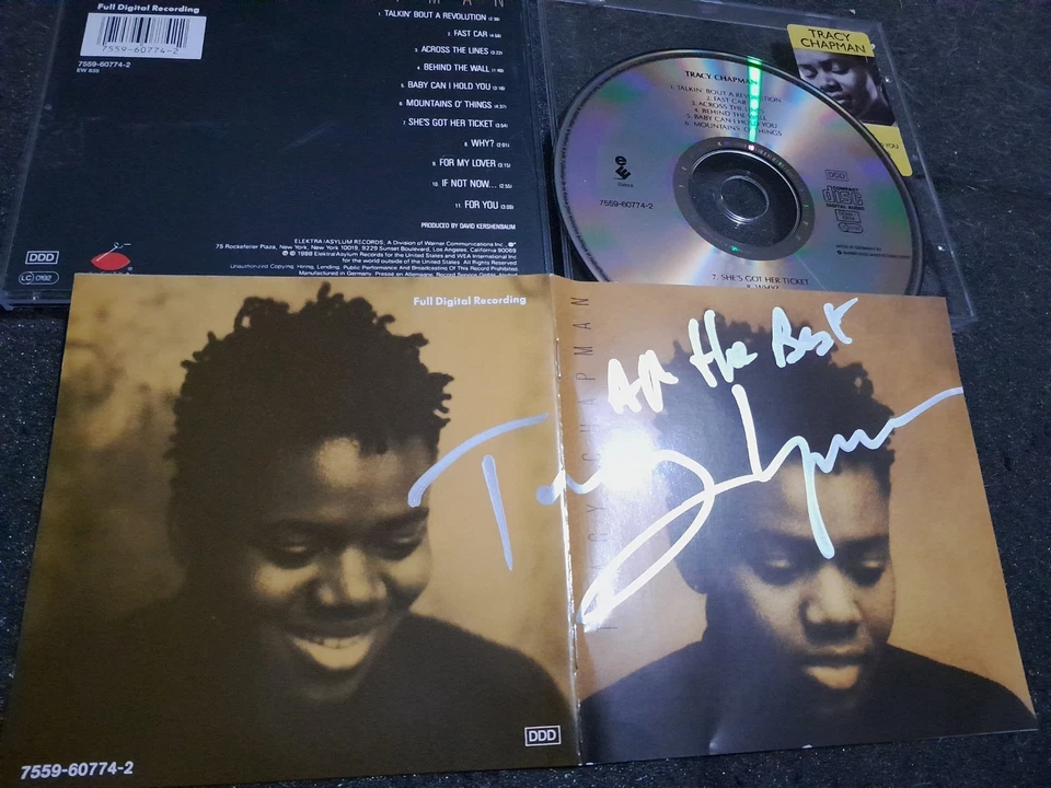 Tracy Chapman autograph cd album single TALKING BOUT A REVOLUTION signed live - Photo 1/1