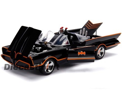 Jada 1:18 Classic TV Series 1966 Batmobile with Lights Batman and