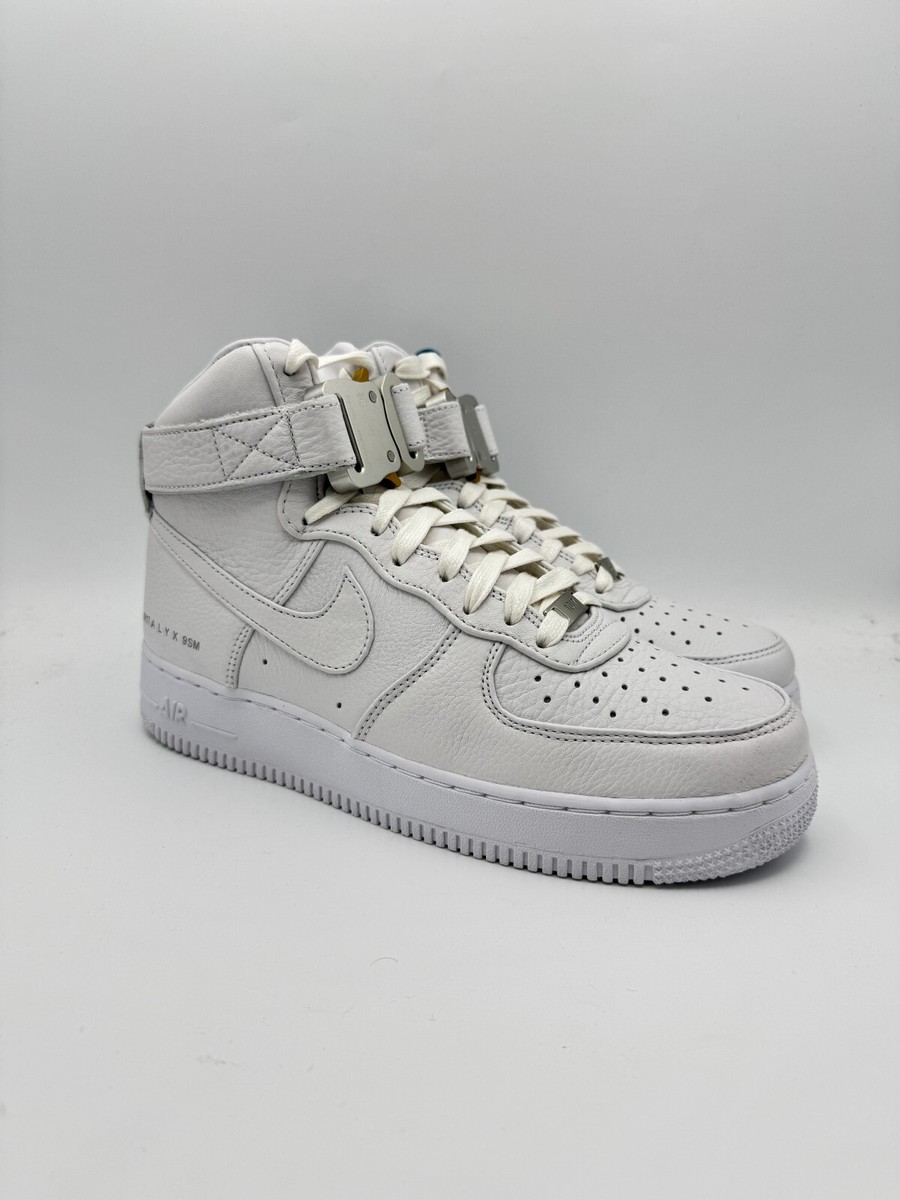 Size 8.5 - 1017 ALYX 9SM x Nike Air Force 1 High Triple Size 8.5 - 1017 ALYX 9SM x Nike Air Force 1 High Triple