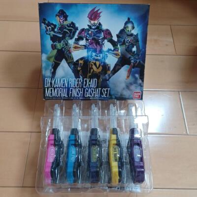 DX Kamen Rider Ex-Aid DX Memorial Finish Gashat Set Limited