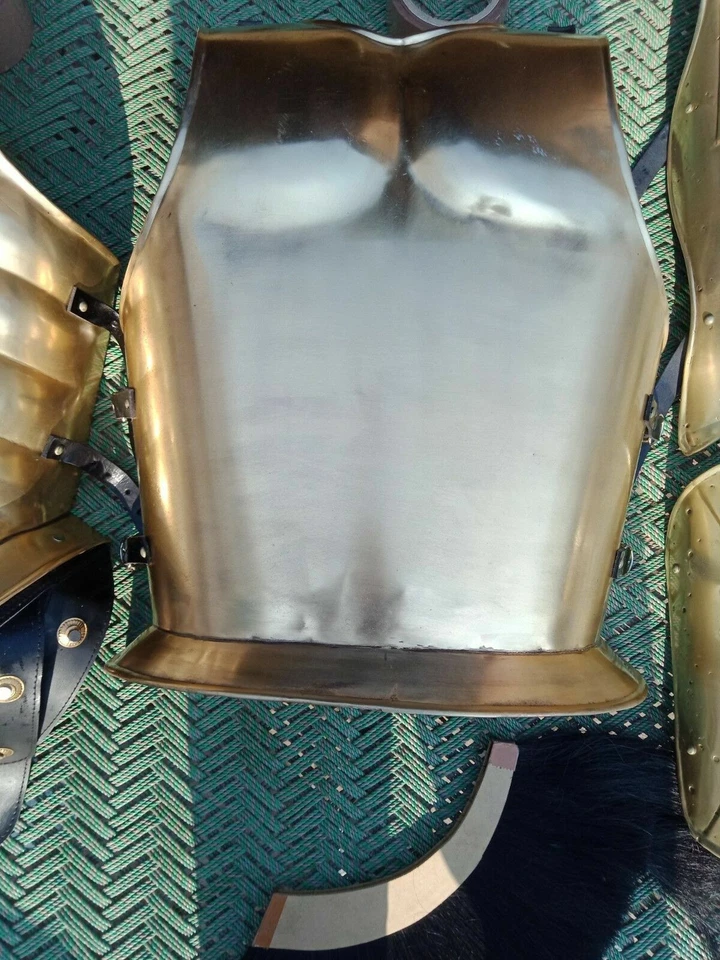 Antigua chaqueta espartana con armadura muscular con casco espartano armadura protectora para piernas y brazos  Foto 4 de 4