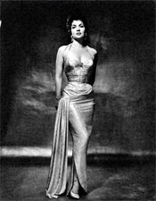 Beautiful Gina Lollobrigida 8x10 Glossy Photo