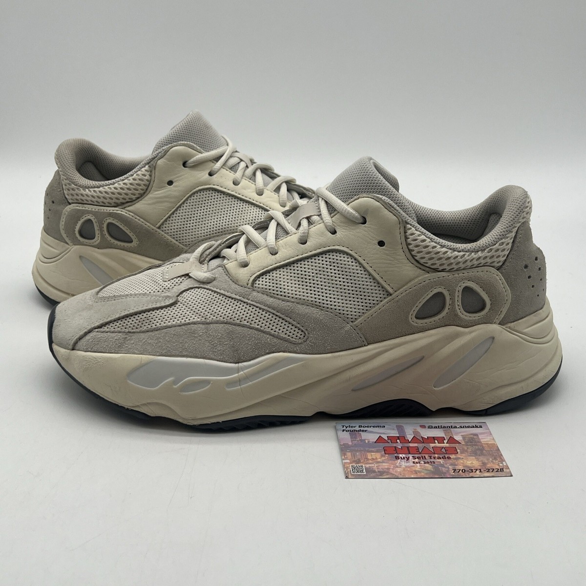 スニーカー adidas Yeezy Boost 700 Analog EG7596 2019 ss 20 adidas Yeezy Boost 700 Analog EG7596 2019 ss 20