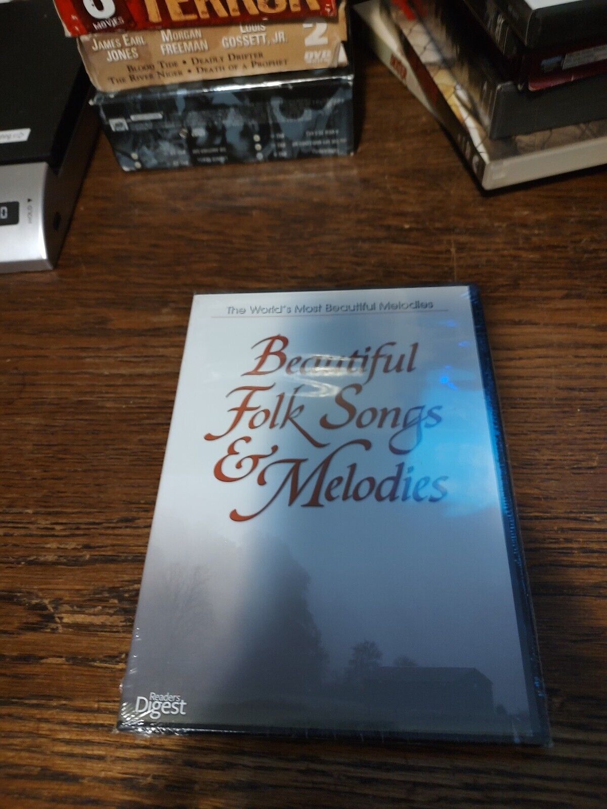 World's Most Beautiful Folk Songs And Melodies On CD