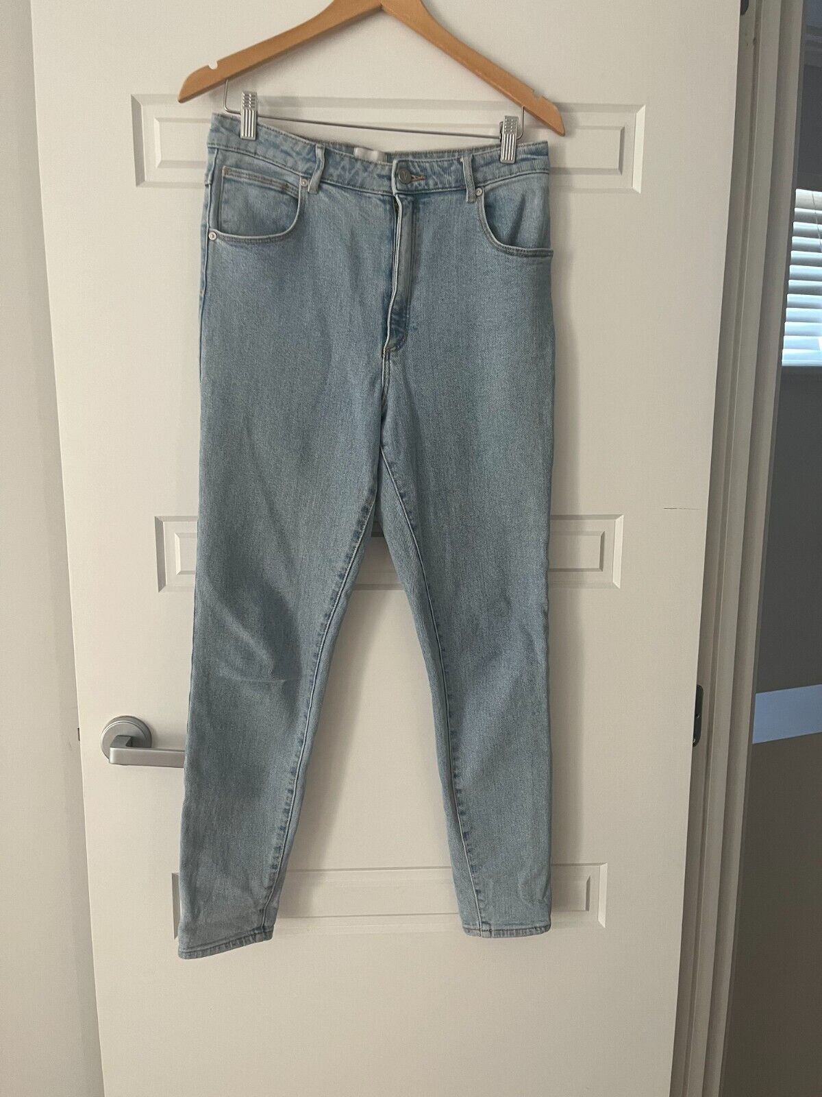 Picture 6 of 18