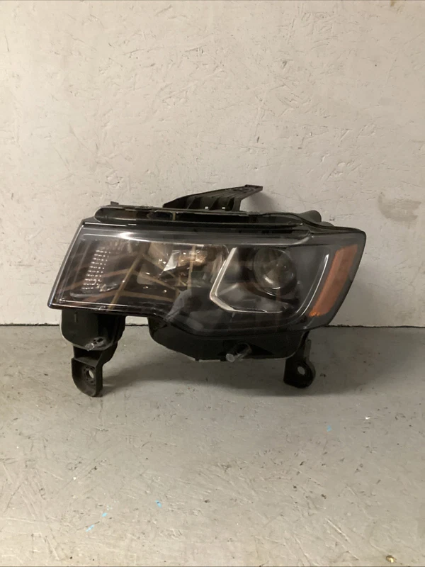 2016-2021 JEEP GRAND CHEROKEE LEFT LH DRIVER SIDE HEADLIGHT AFTERMARKET BLACK