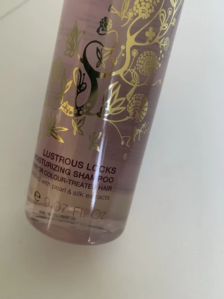 Champú hidratante Charles Worthington Dream Hair Lustrous Locks 9,07 OZ Foto 3 de 4