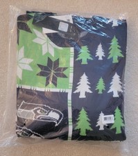 Seattle Seahawks Crewneck Sweater - Men's Medium Ugly Christmas Sweater NFL FOCO