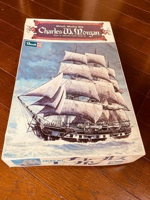 REVELL Whaling Ship Charles Morgan Plastic Model