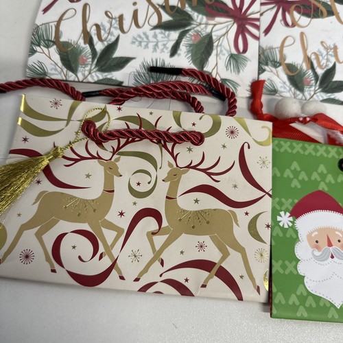 6 Christmas Gift Bags NEW Small 6x4x2.75" / 6x6x6" Santa Holly Bouquet 6-PACK - Picture 3 of 14