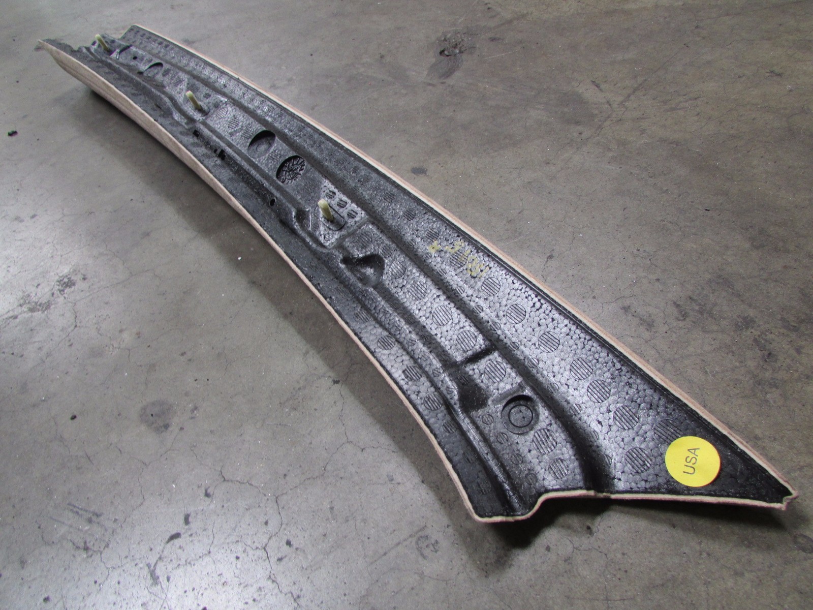 Maserati Quattroporte, RH, Right A Pillar Trim Panel, Beige, Used, P/N 981353005