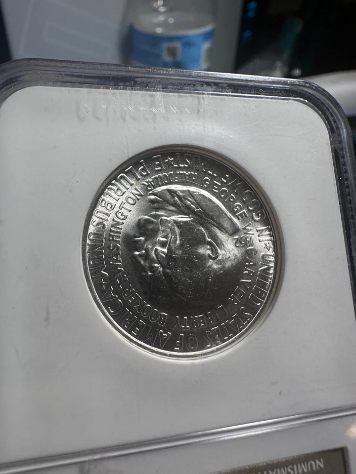 1952 S Washington Carver Commemorative  NGC MS65  only 8,006 minted  Lot#901 - Image 3 of 4