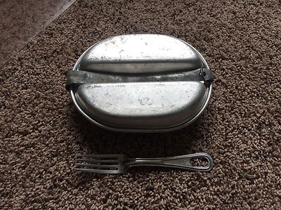 (J-8)US　80sMESS KIT PAN 米軍実物 ユーズド U.S SURPLUS（USサープラス） 米軍放出中古品 ファーストエイド