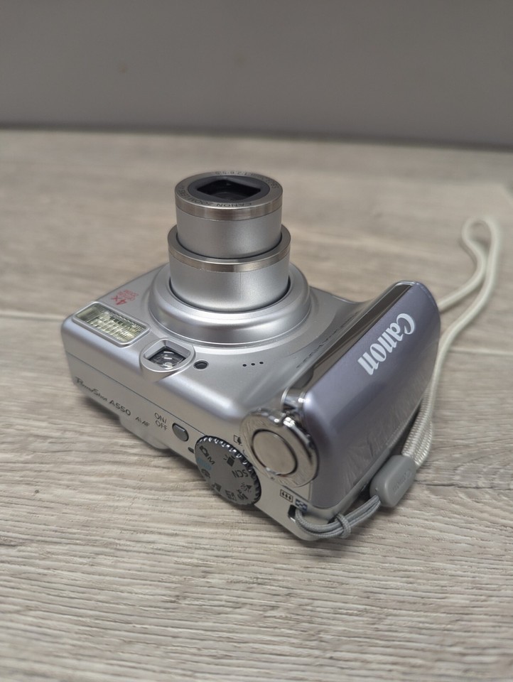 Canon Powershot A550 Digital Camera Boxed Silver Tested Great + Memory