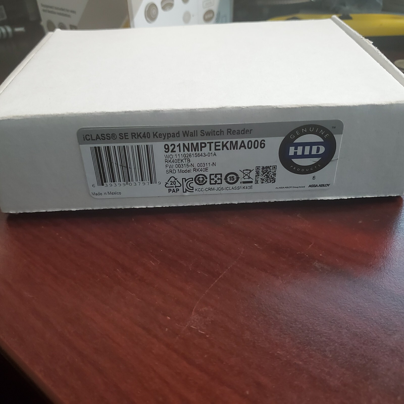 NEW HID 921NMPNEKMA006 RK40 iCLASS SE Smart Card Keypad Reader, Wall