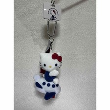 Hello Kitty Large-District A Limited Karabiner Keyholder