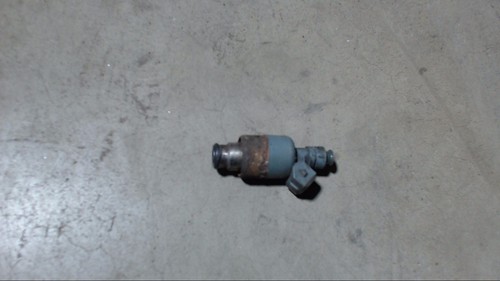 Einspritzdüse Düse Opel Astra Bj 1994 F 2268689